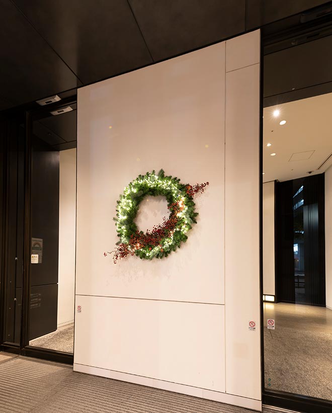 ANDAZ ENTRANCE