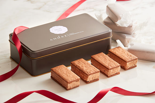 ヴァローナチョコレートサブレ缶(12個入り)